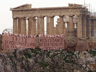 Greece: "Thursday 18/12 : Demonstrate in all of Europe" (nicer pic)