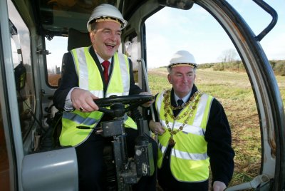 Cu Cullen in his new troll-road building machine