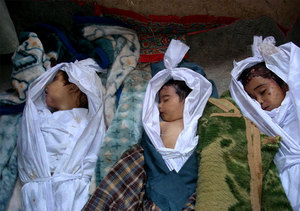dead_afghan_babiesthumb300x211.jpg