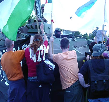 Tank blocked Protestors halt tank