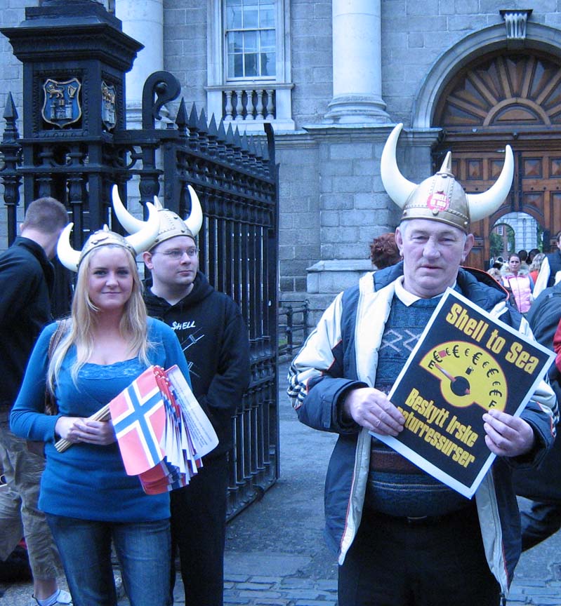 http://www.indymedia.ie/attachments/may2007/statoil_dublin.jpg