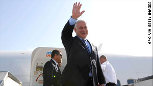 Netanyahu steps on board Arcia plane in Israel.