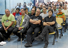 Click on image to see full-sized version The 20 members of Amnistia or Batasuna whose convictions last year are now confirmed with sentences of 8-10 years (photo: GARA)