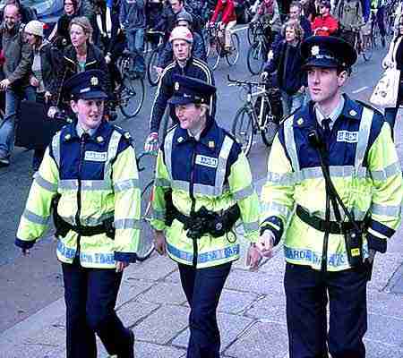c_mass_gardai_2.jpg