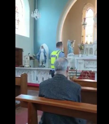 garda_in_athlone_church_1.jpg