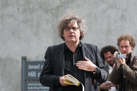 paul_muldoon_reads....jpg