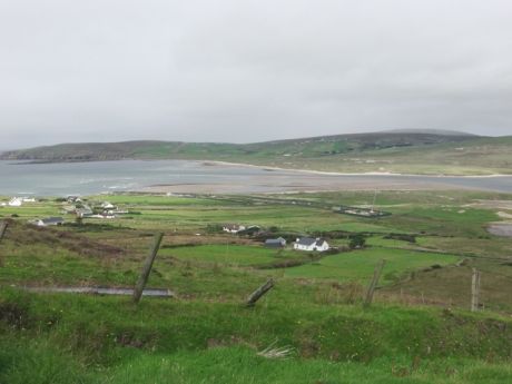 Click on image to see full-sized version Glengad from Barr na Coilleadh