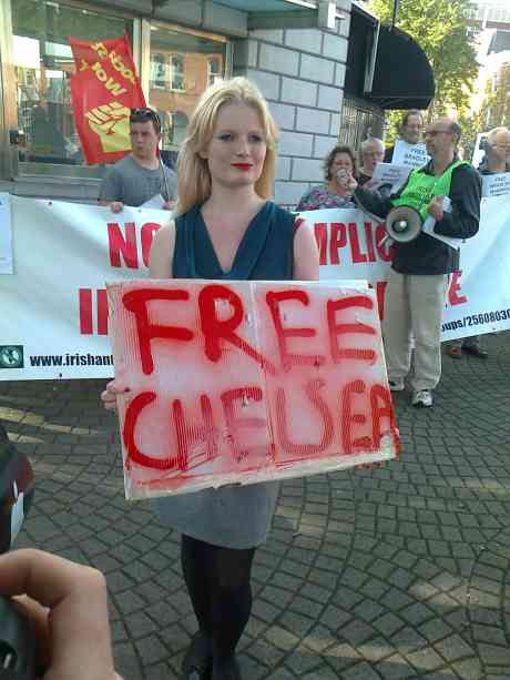 Lorna Bogue with new CHELSEA poster 