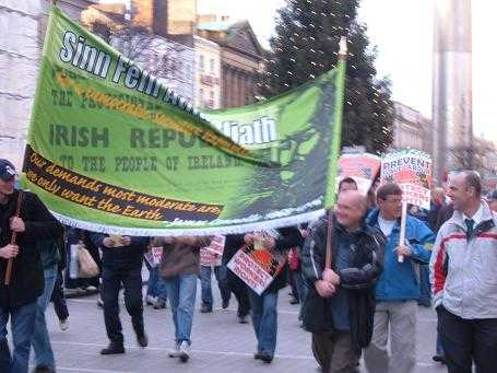 Sinn Fin banner