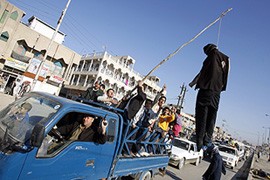Shias in Sadr celebrating the hanging
