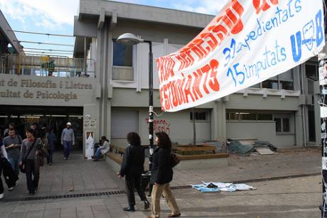 BCN faculty of Philosopy, 1 of the many occupied spaces