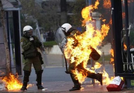 Greece in flames of anger, normal governance is clearly not in control