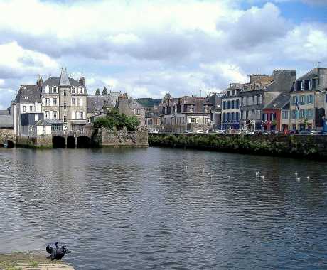 Click on image to see full-sized version Landerneau, Brittany (c) Western Writers' Centre