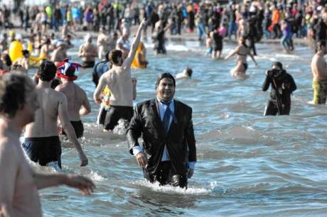 CABHAIR fundraisers will be taking part in the annual Coney Island Swim on 1st January 2013.