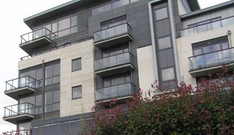 empty_unfinished_apartment_block_wyckham_point_south_dublin_oct2012.jpg