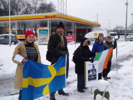 Click on image to see full-sized version International Solidarity:-))