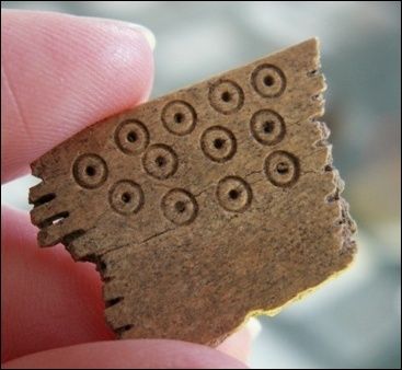 Decorated comb from Roestown 