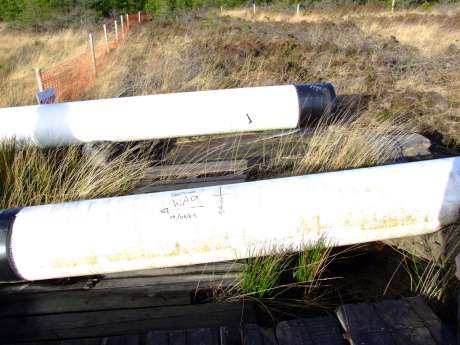 Is this how pipeline sections should be stored? Note the rust and mould on these.