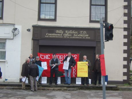 Workers' Party members picket Billy Kelleher's office in Cork