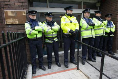 taxi_drivers_protest_dublin18.jpg