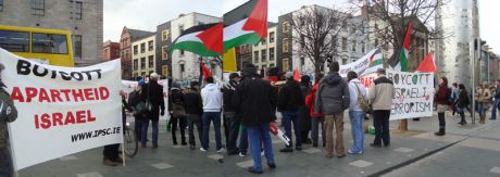 Section of the crowd at the rally