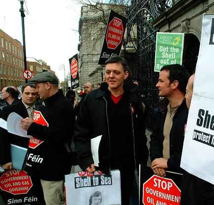 leinster_house_protest.jpg