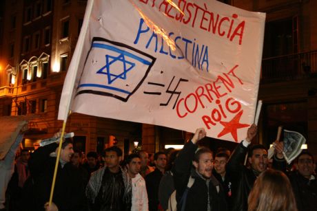 Israeli state terrorism likened to nazi acts on streets of Barcelona