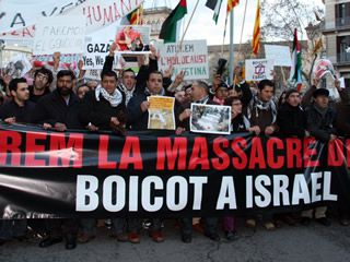 Boycott Israel, photo from yesterdays 100+thousand Barcelona demo 