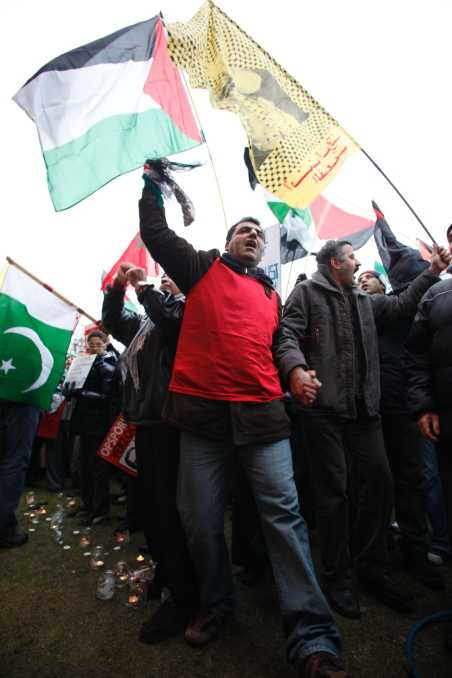 gaza_protest_amsterdam12.jpg