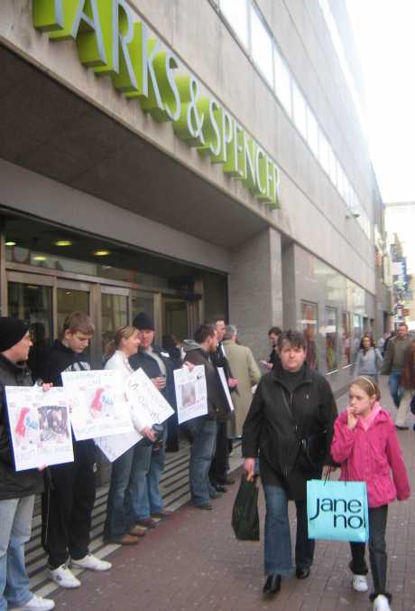 marks_and_spencer_ireland_1.jpg