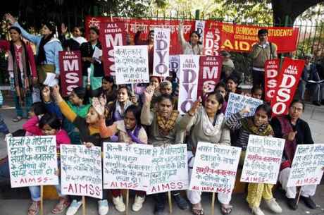Click on image to see full-sized version indiawomenprotest.jpg