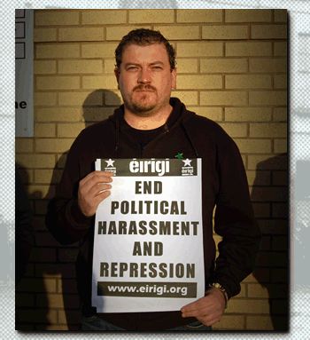 Click on image to see full-sized version stephenmurney_dec12_cover.gif