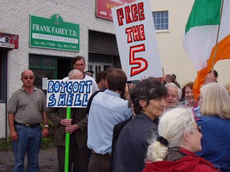 Click on image to see full-sized version fahey1.jpg