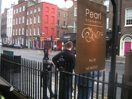 Click on image to see full-sized version pearl_brasserie_2.jpg