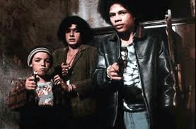 Click on image to see full-sized version pic_pixote_image_three_boys_with_guns.png