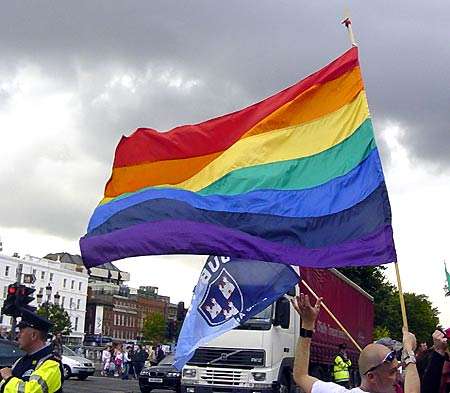 Dublins Gay, Lesbian, Bi & Transgender Pride Parade June 2004  Photos