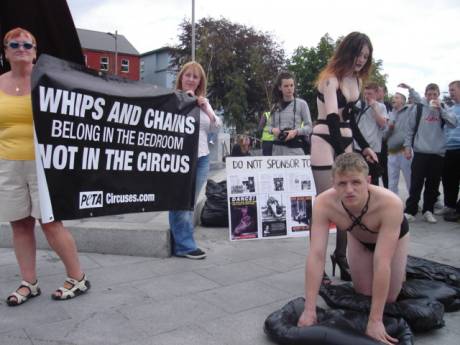 whips__chains_demo_in_galway_1462006_026.jpg