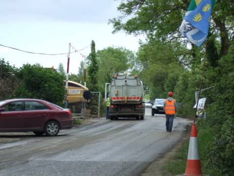 Cleanest road in Ireland Roestown June 1 2007