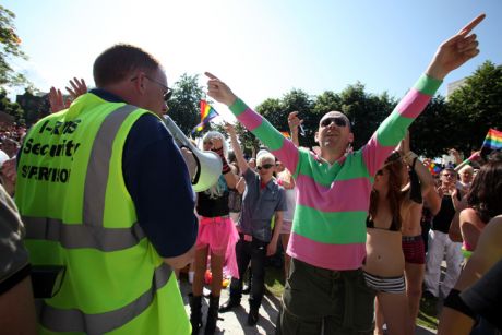 1669_gay_pride_dublin.jpg