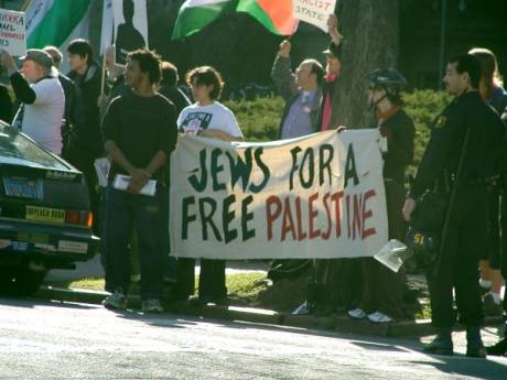 460_0___30_0_0_0_0_0_4_jews_for_a_free_p