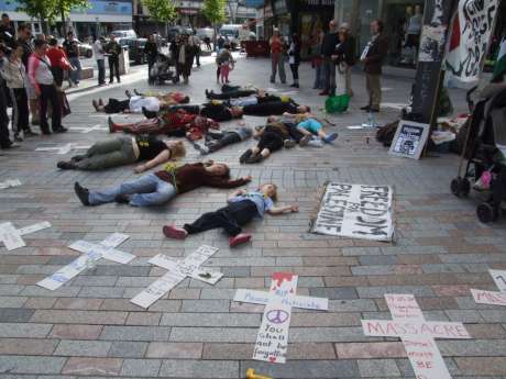 Die-in, picture 1