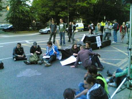 Dublin demo for Gaza, protesters sleep outside Israeli embassy and shut it down for the night