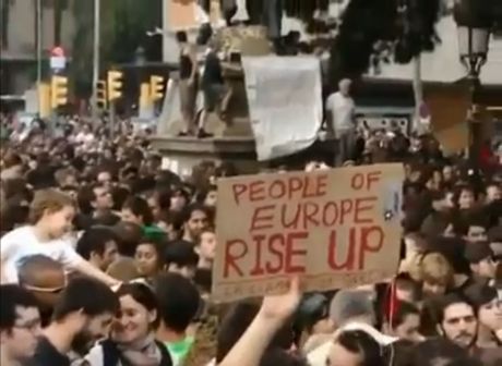 Spanish PEOPLE OF EUROPE, RISE UP: Revolution, it begins, come on europe get up! (GREAT VID)