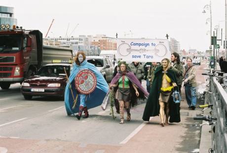 Click on image to see full-sized version Goddesses reclaim the roads