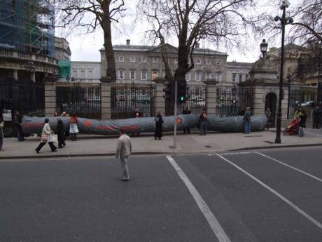 Pipeline outside the Dáil.