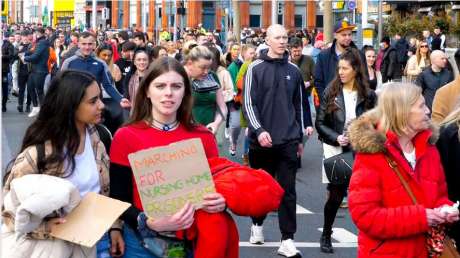 Does these ladies look like the Far-Right as the Left keeps saying. No. The leaders of the Left don't want the Left base to join the protests too.