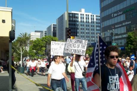 Don't criminalize seekers of the American dream