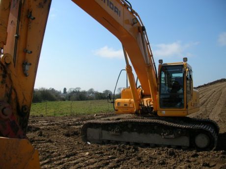 Huge machine at Lismullin 31 March 2007