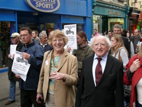 Sabina Higgins with hubby Michael D. behind his left shoulder is Neill O'Brolchain (Green Party) and further back, not shot,  is Catherine Connolly (Ind) : all striving to be elected on the 24th