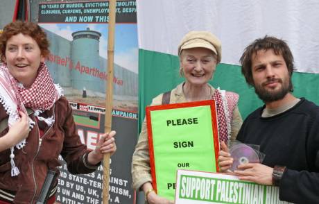 Click on image to see full-sized version From L to R: Michelle (Irish Centre for Human Rights), Maureen (Permanent Revolution) and Nathan (ICHR and Free Palestine Campaign)